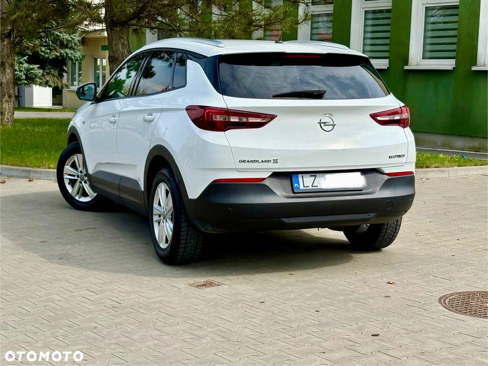 Opel Grandland X 1.5 D Start/Stop Business Elegance - 4