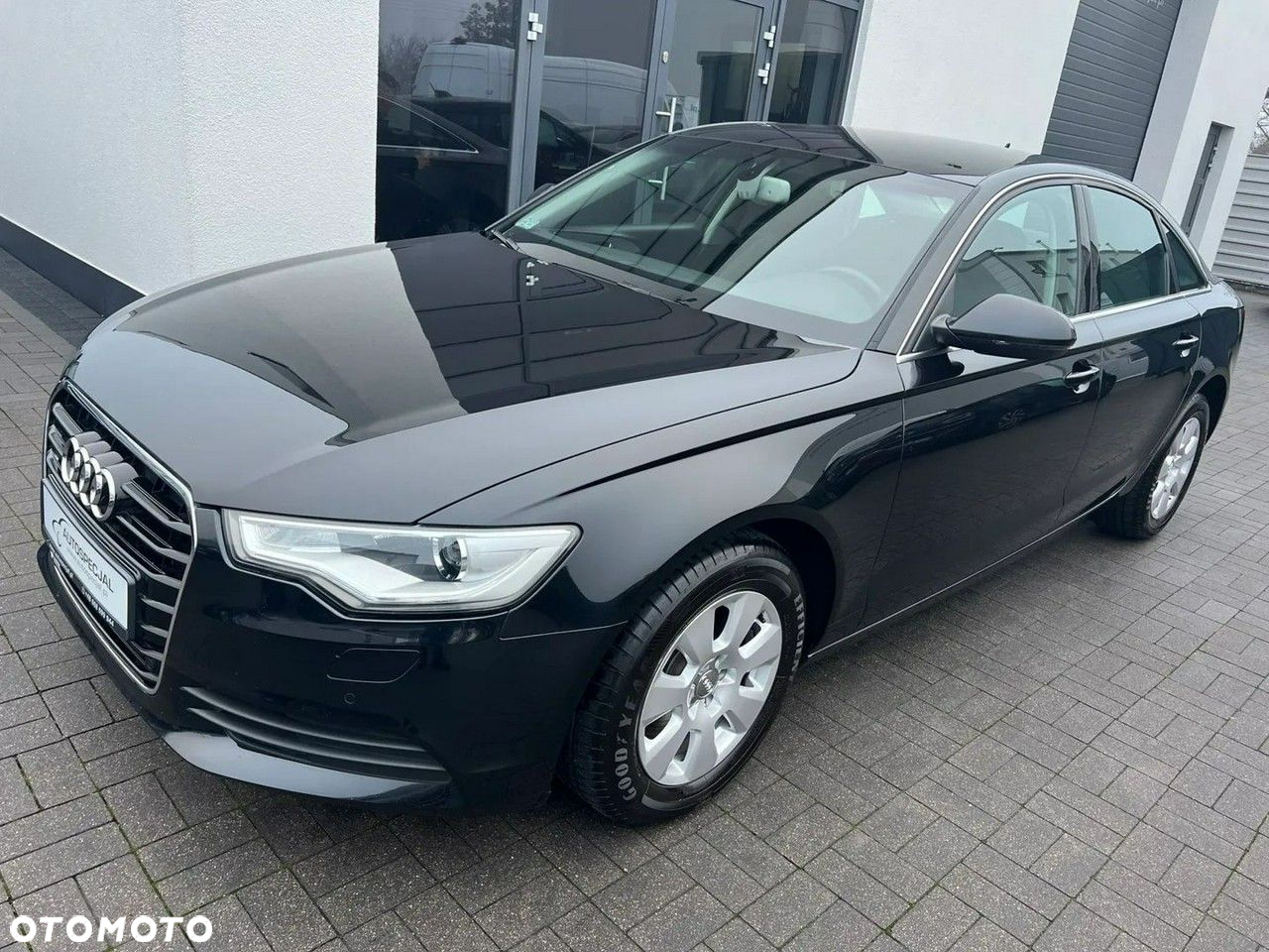 Audi A6 - 6
