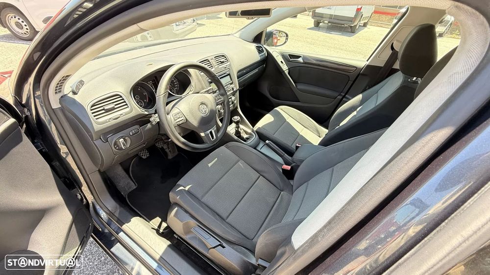 VW Golf 1.6 TDi Confortline - 4