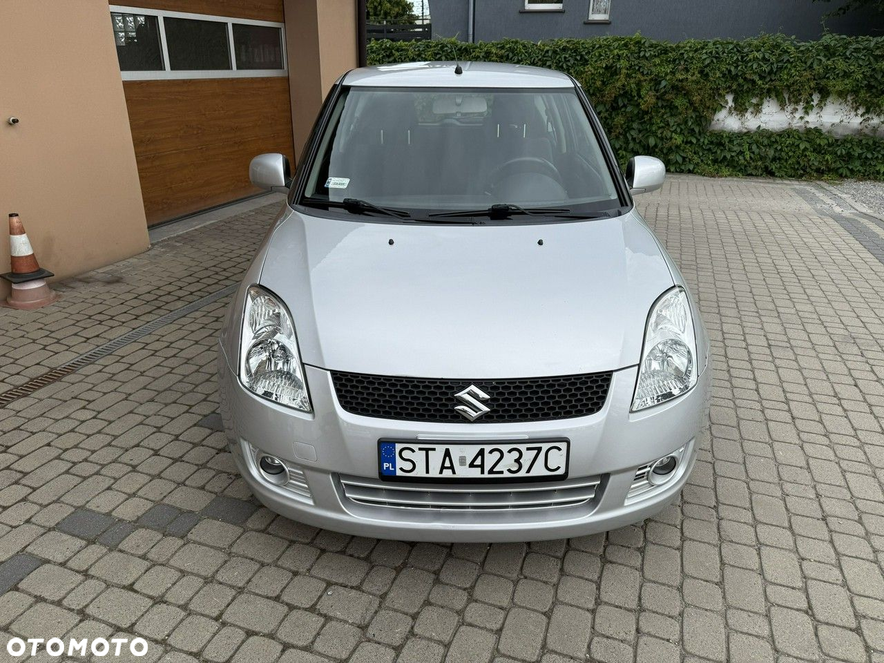 Suzuki Swift 1.3 Comfort - 2