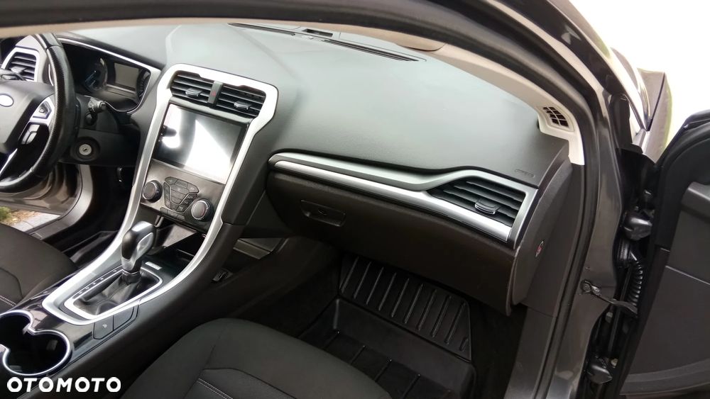 Ford Mondeo - 21