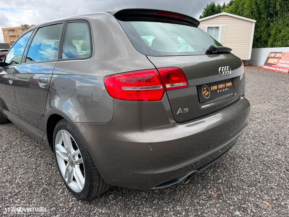 Audi A3 Sportback 1.6 TDI S-line S tronic - 24