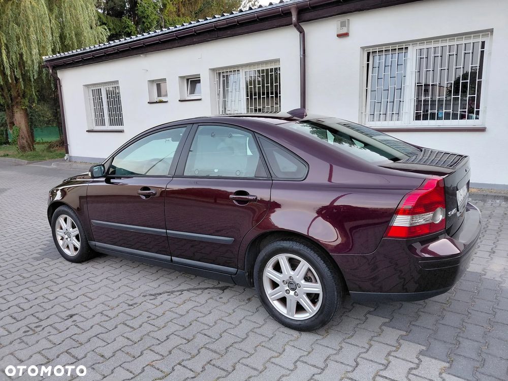 Volvo S40 2.0D - 5