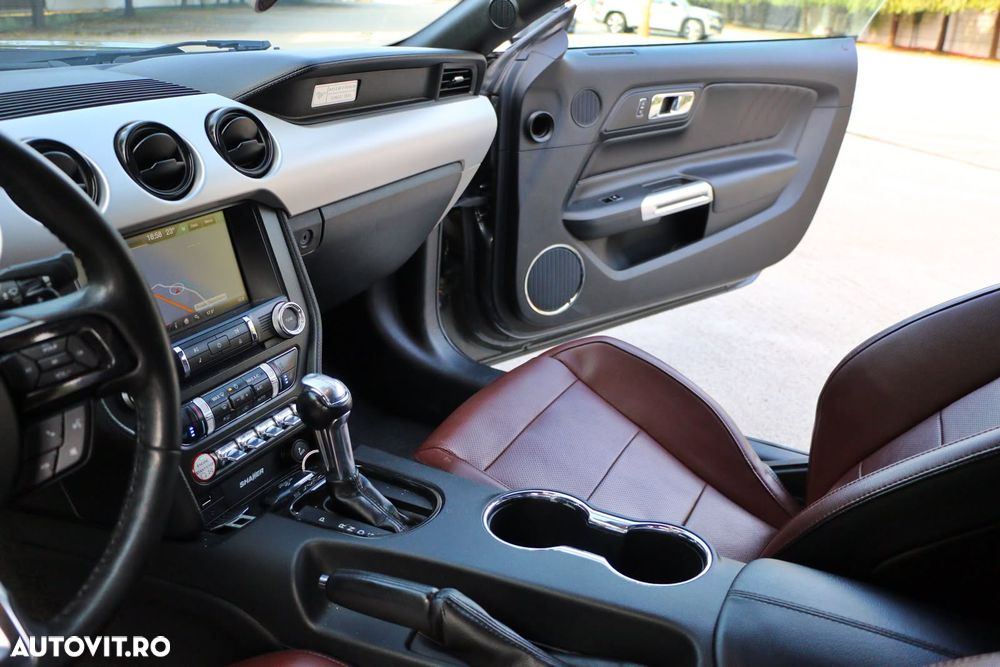 Ford Mustang 2.3 EcoBoost Aut. - 16