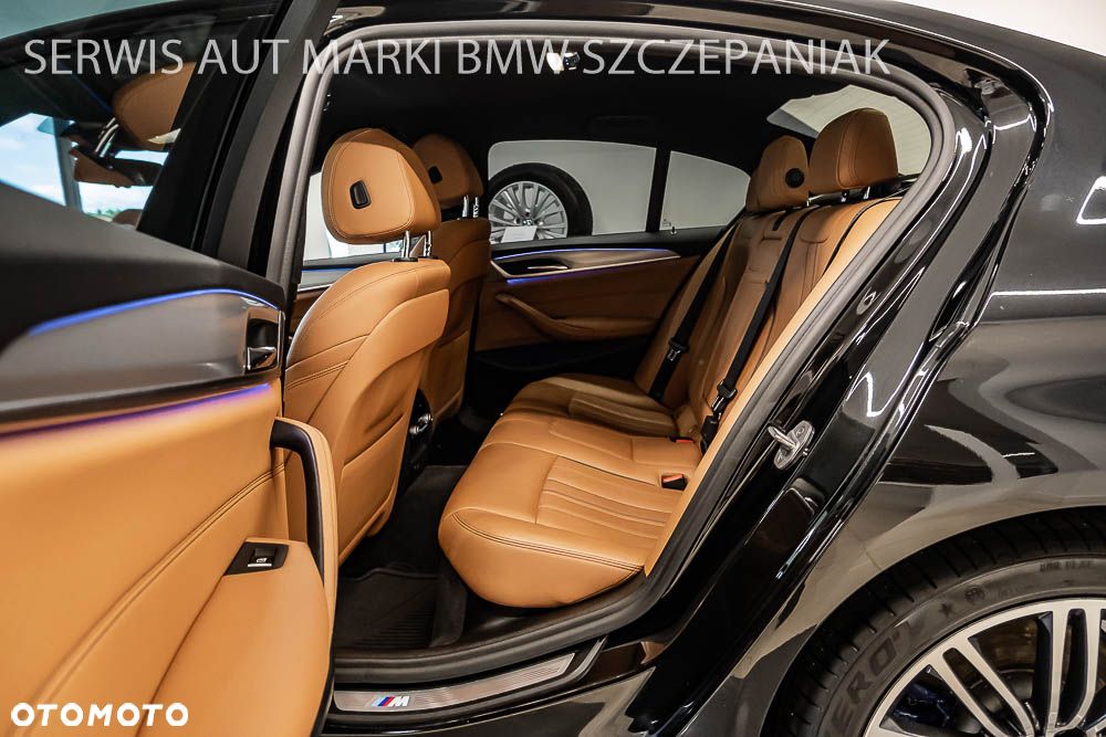 BMW Seria 5 530d xDrive M Sport sport - 27