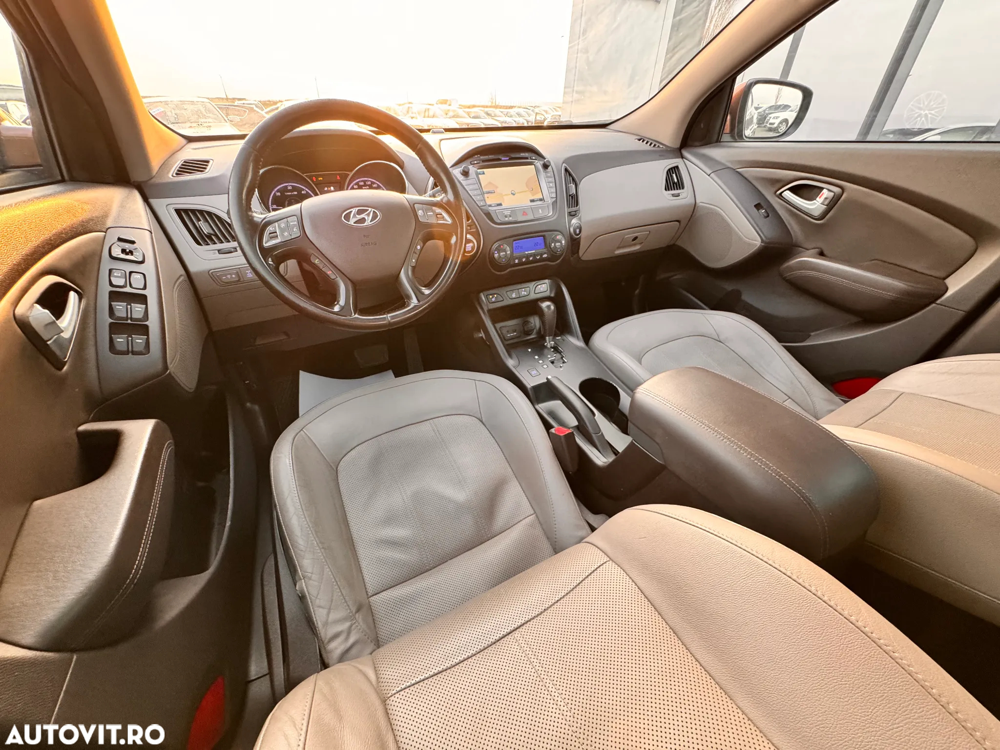 Hyundai ix35 2.0 CRDI 4WD Automatik Luxury - 35