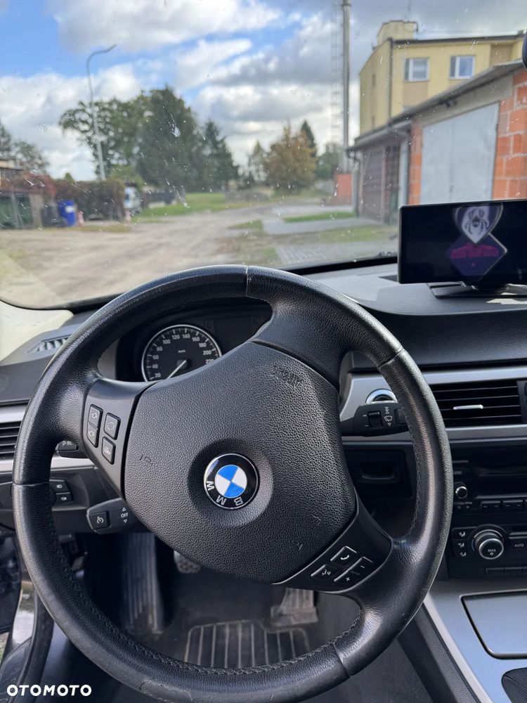 BMW Seria 3 318d - 7