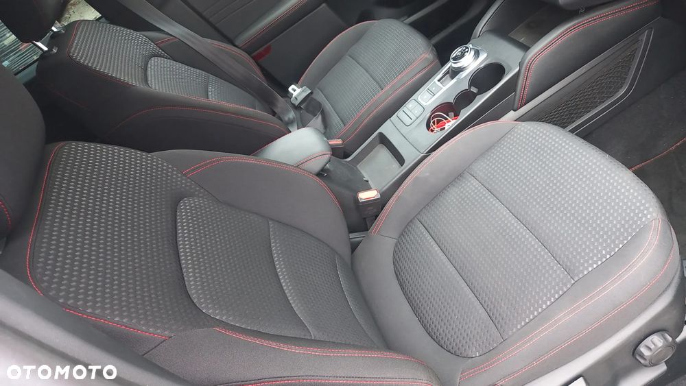 Ford Kuga - 7