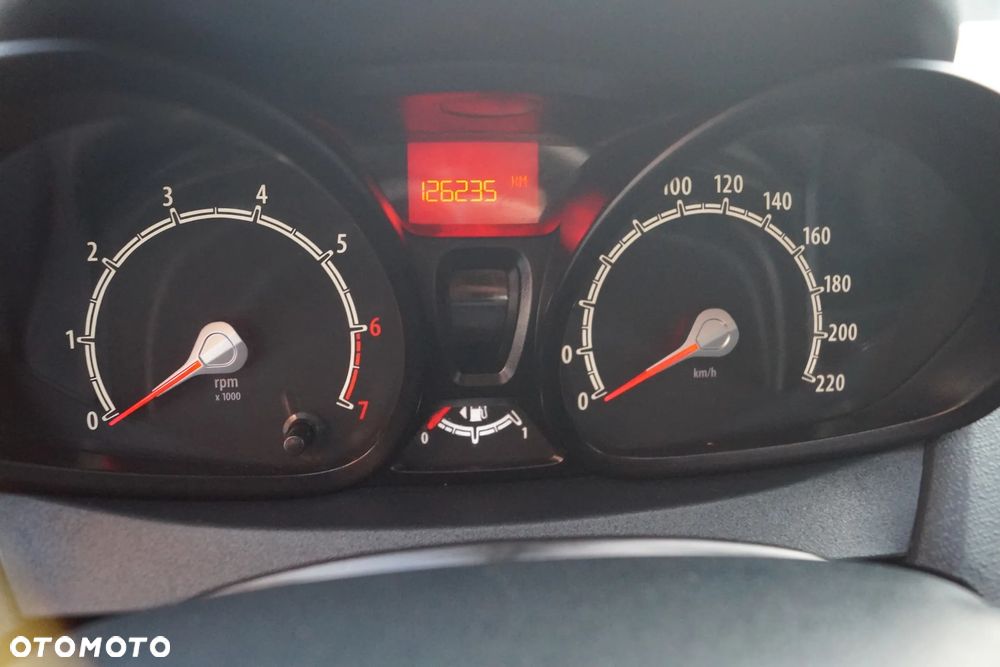 Ford Fiesta 1.25 Ghia EU5 - 21