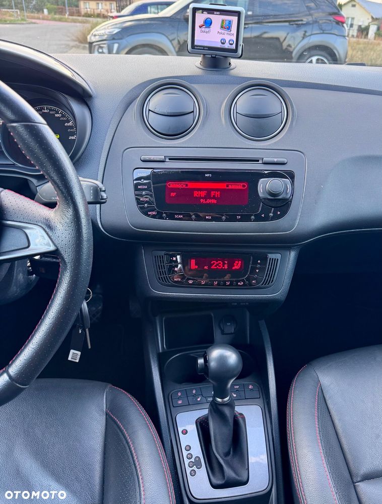 Seat Ibiza 1.4 TSI DSG FR - 18