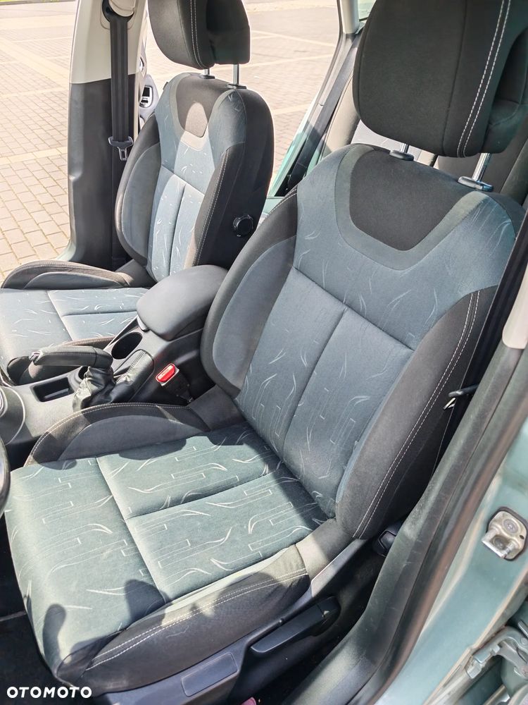 Citroën C4 1.6 HDi Selection - 14