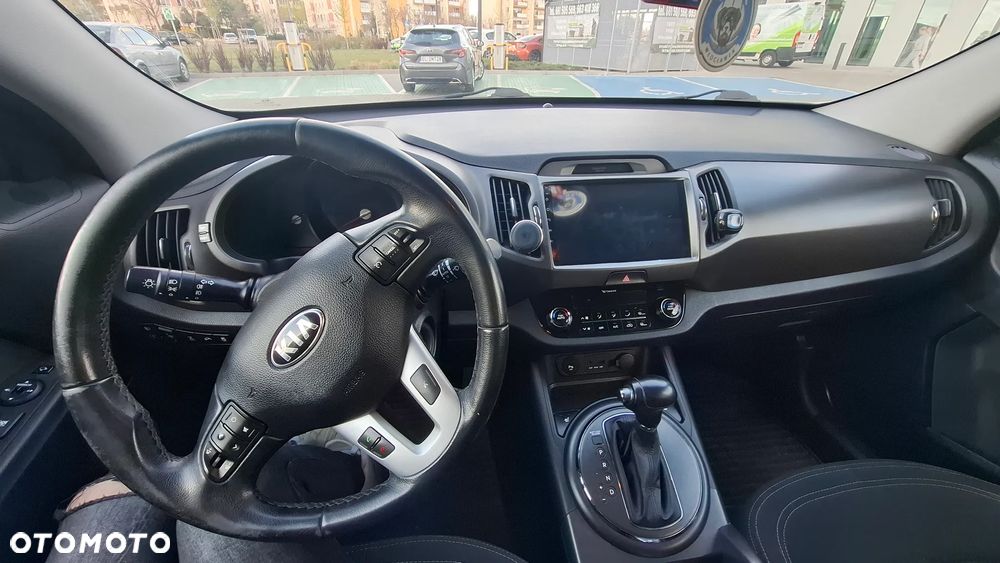 Kia Sportage 2.0 CVVT 4WD Automatik Vision - 11