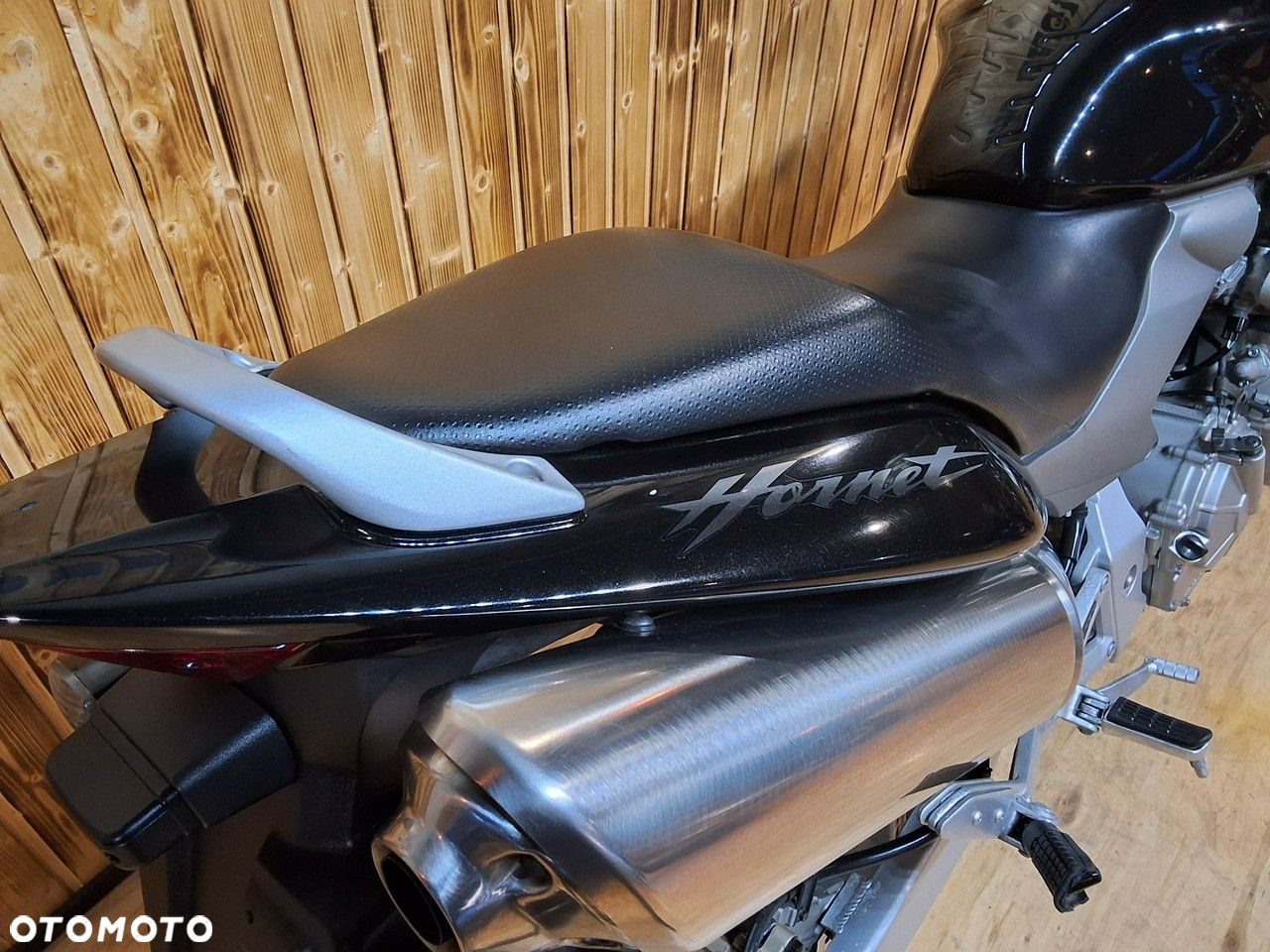 Honda Hornet - 8