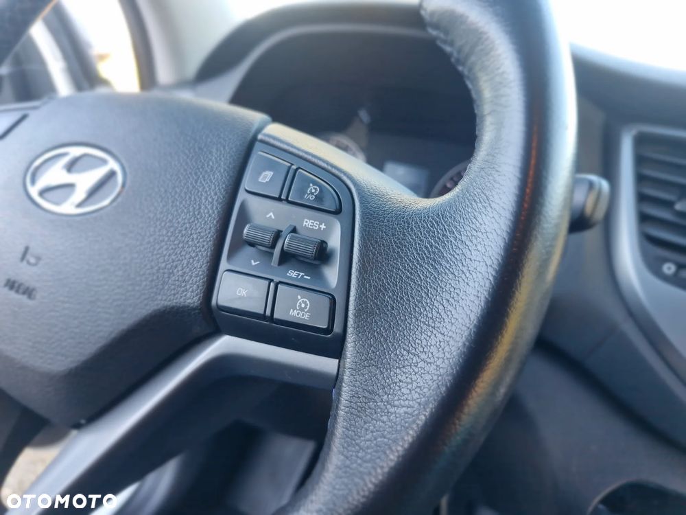 Hyundai Tucson - 26