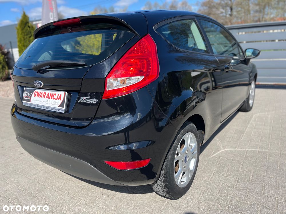 Ford Fiesta 1.25 Titanium - 11