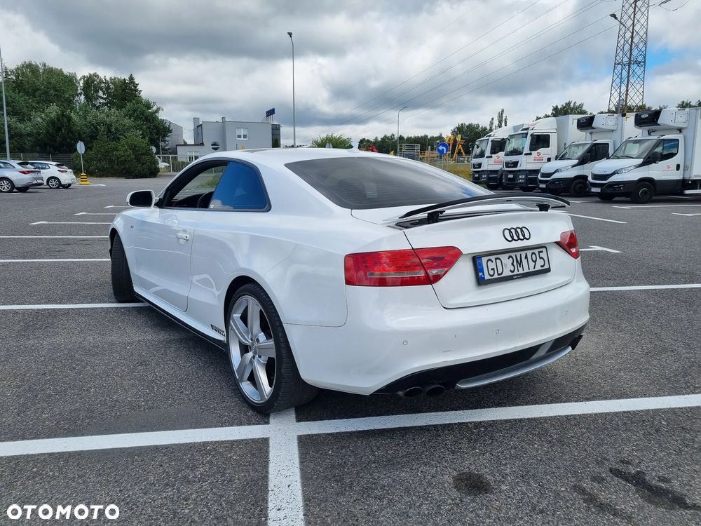 Audi A5 Coupé - 4