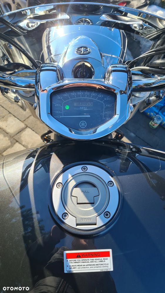 Yamaha XVS - 11