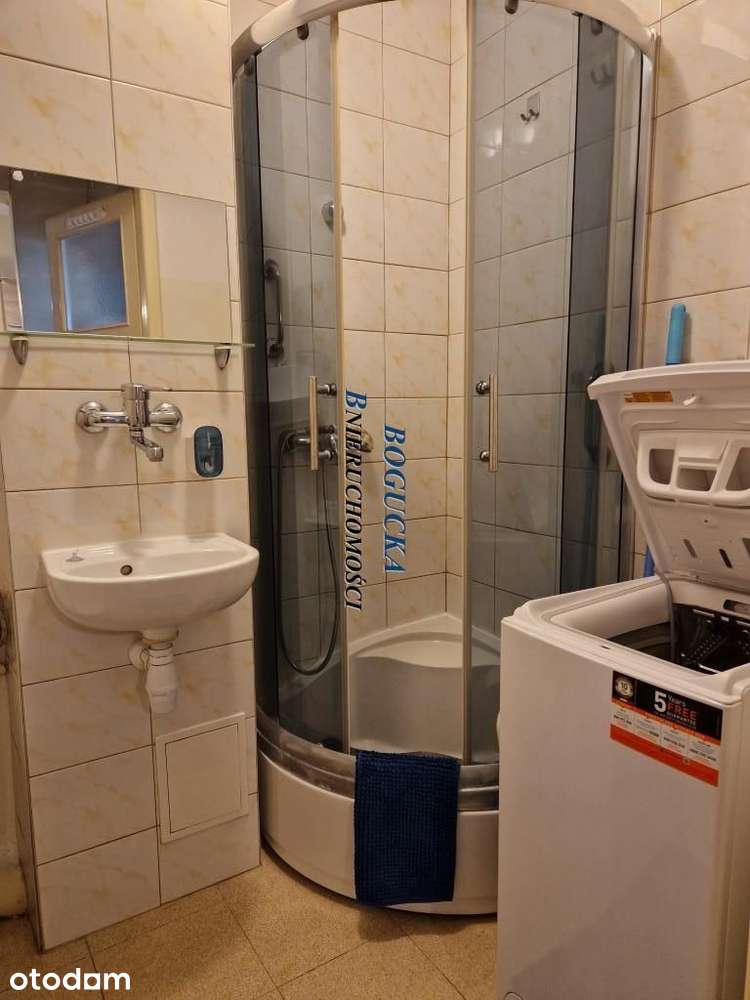 Centrum- Sienna -2 pok- 32m2-umeblowne-2400 zł