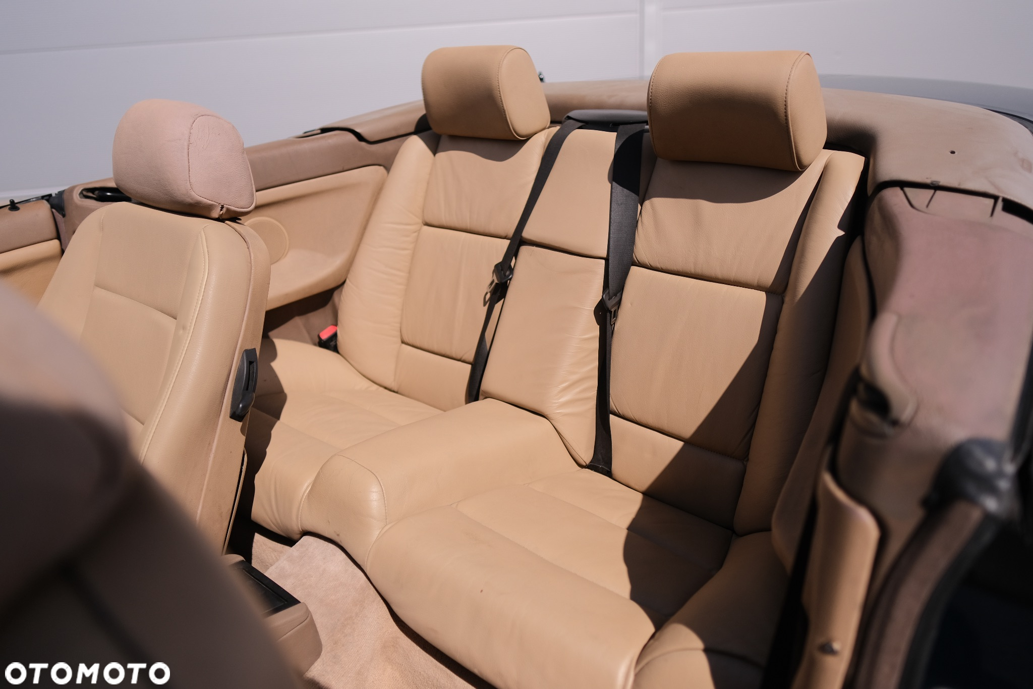 BMW Seria 3 325i - 40