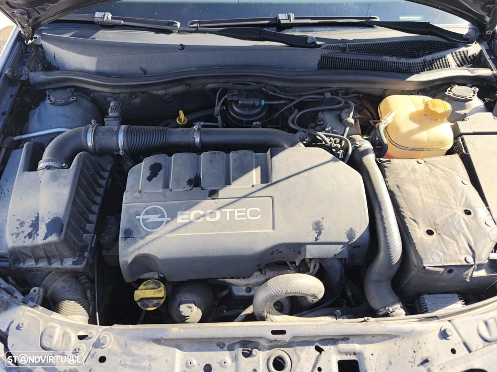 Opel Astra GTC 1.3 CDTI - 15