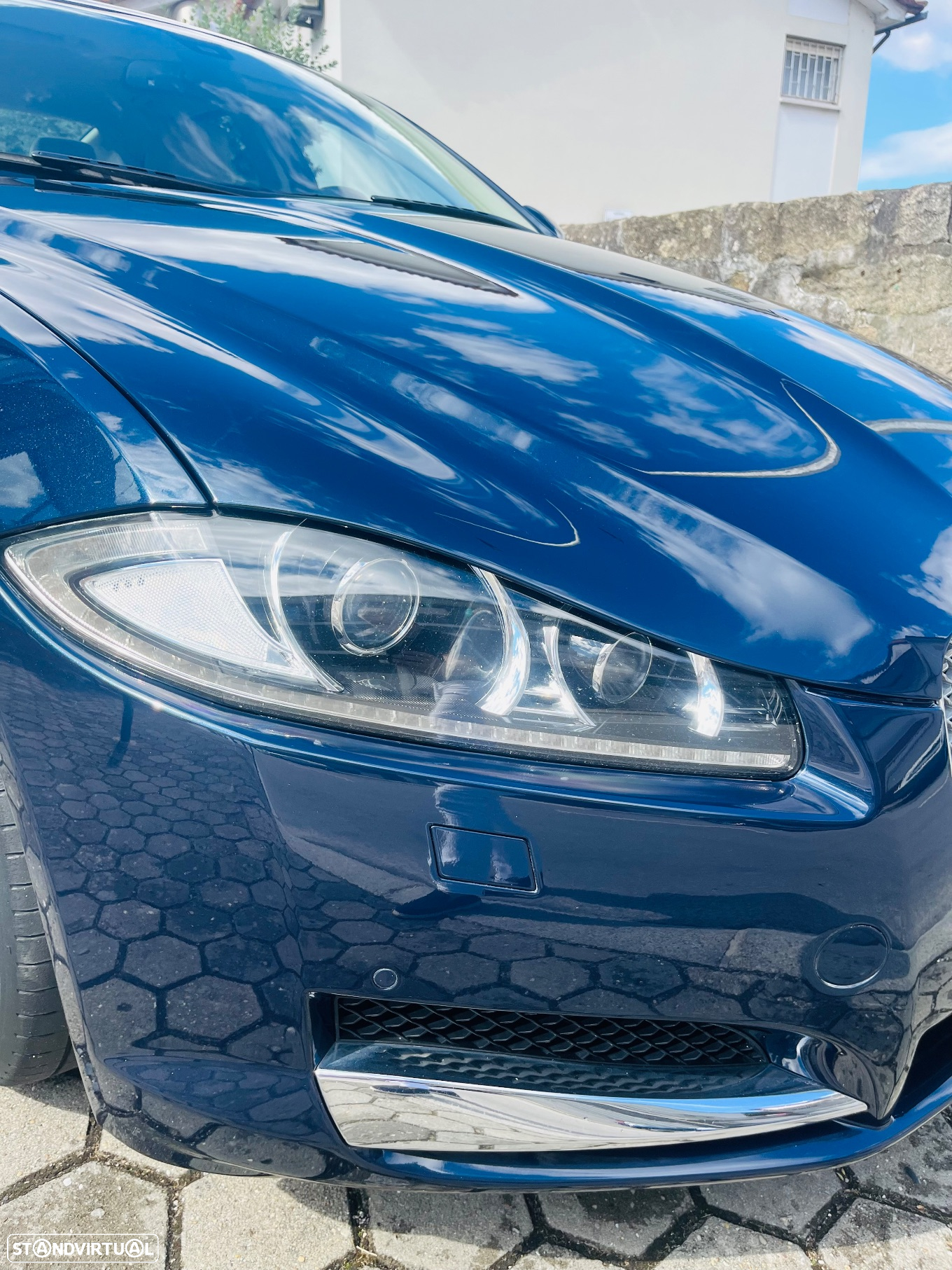 Jaguar XF 2.2 D Luxury - 12