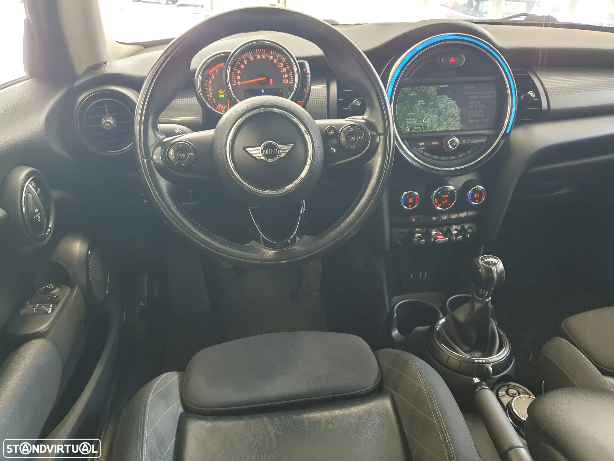MINI 3 Portas Cooper D - 8