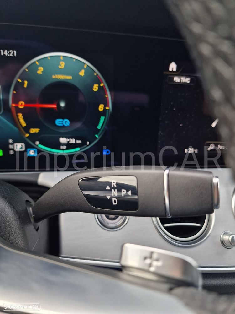Mercedes-Benz E 300 de 4Matic 9G-TRONIC AMG Line - 21