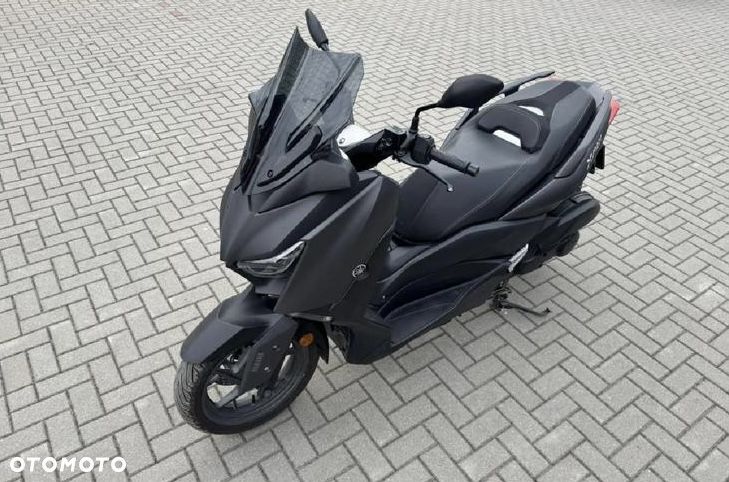 Yamaha X-max - 3