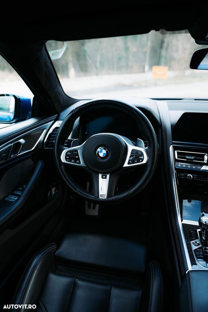 BMW M8 M850i xDrive AT - 14