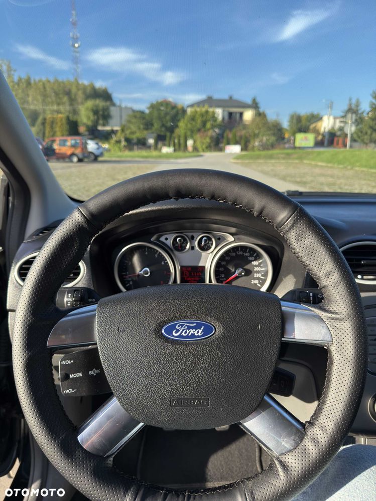 Ford Focus - 11