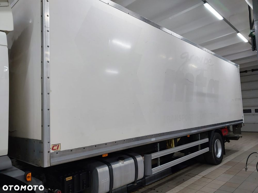 DAF LF 320 - 10