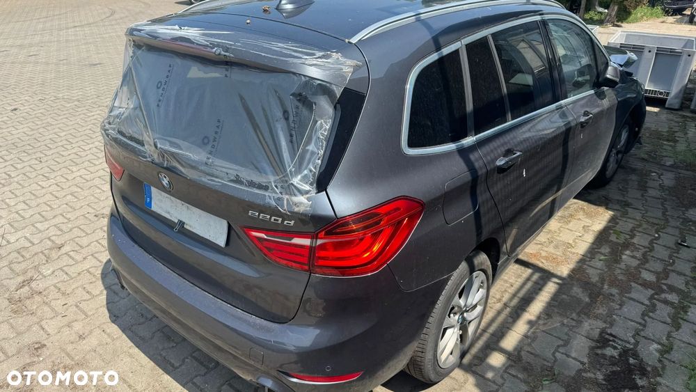 BMW Seria 2 220d Advantage - 4