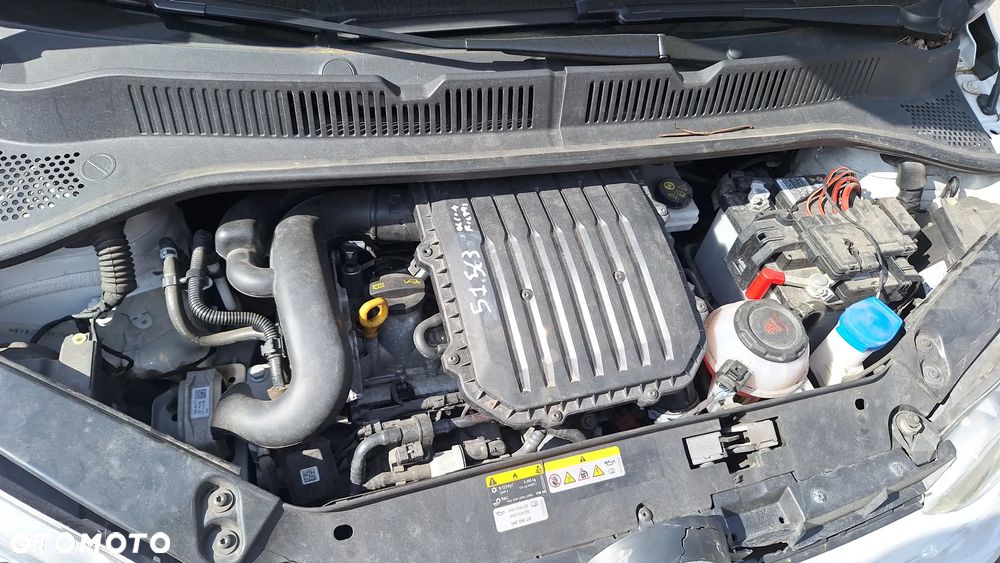 Volkswagen up! Active - 14
