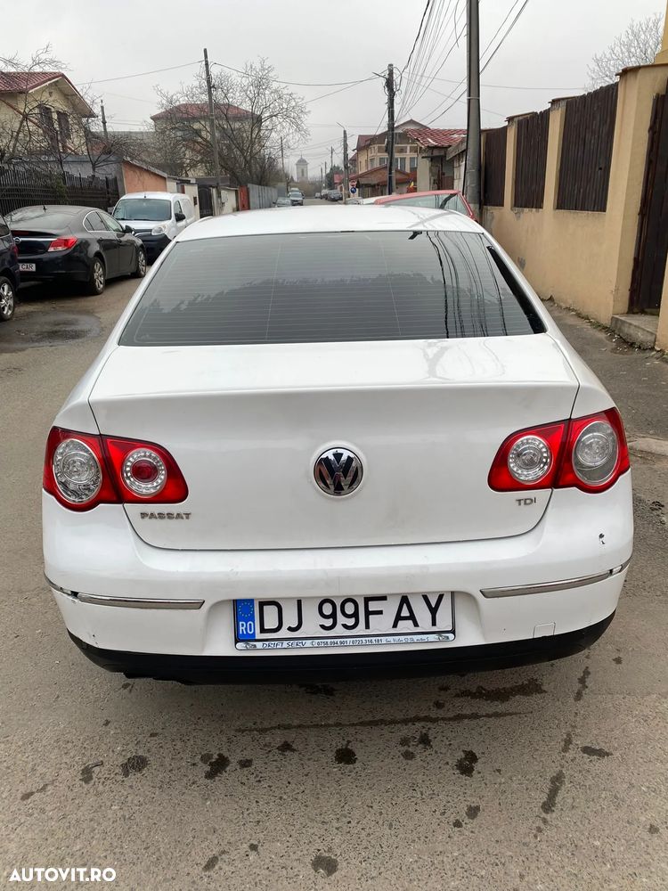 Volkswagen Passat 1.9TDI Comfortline - 3