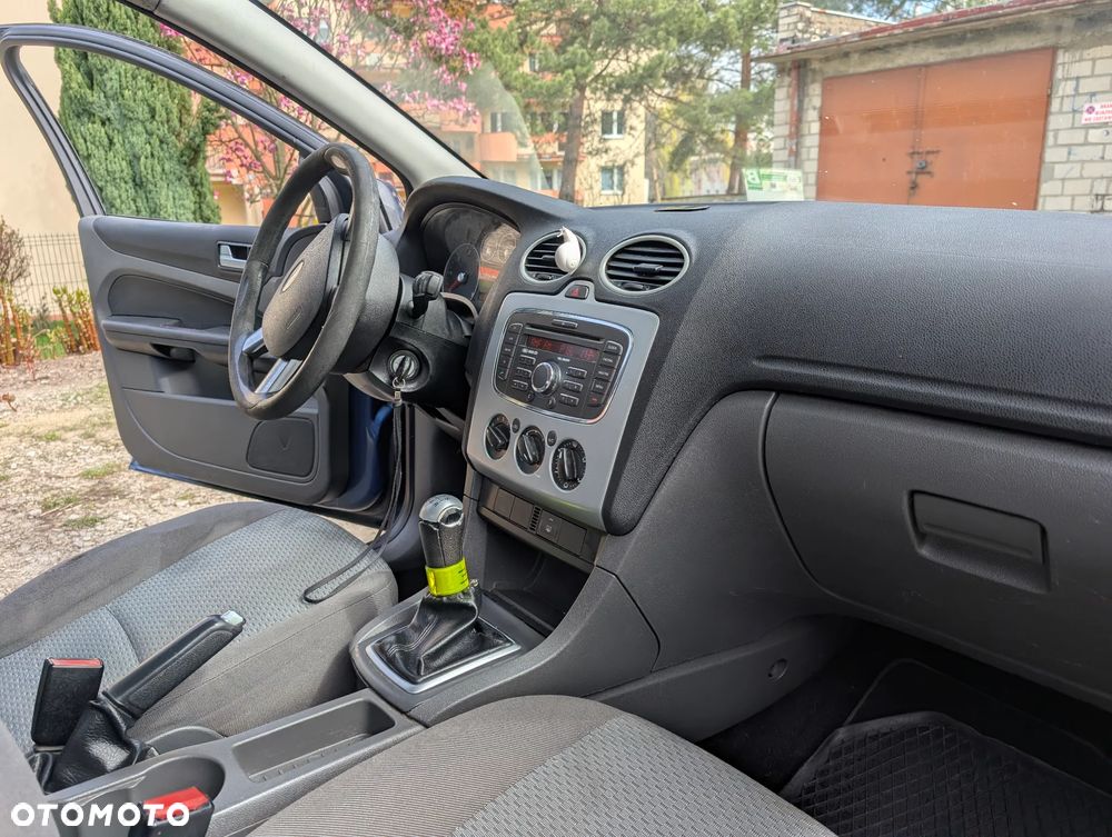 Ford Focus - 12