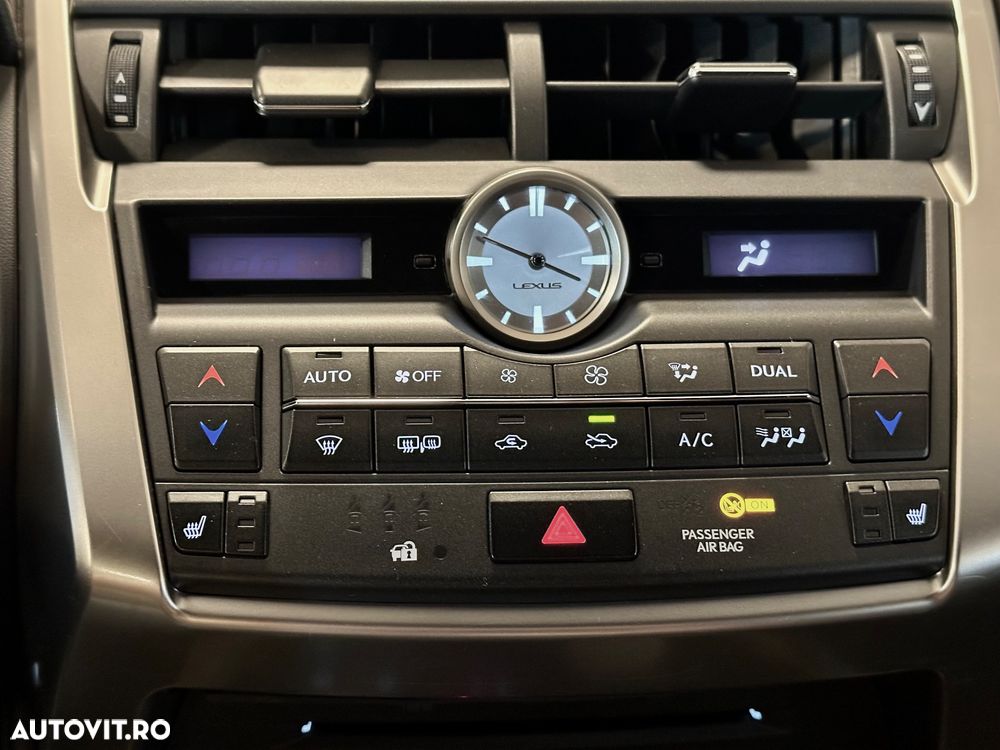 Lexus Seria NX 300h AWD F Sport - 17