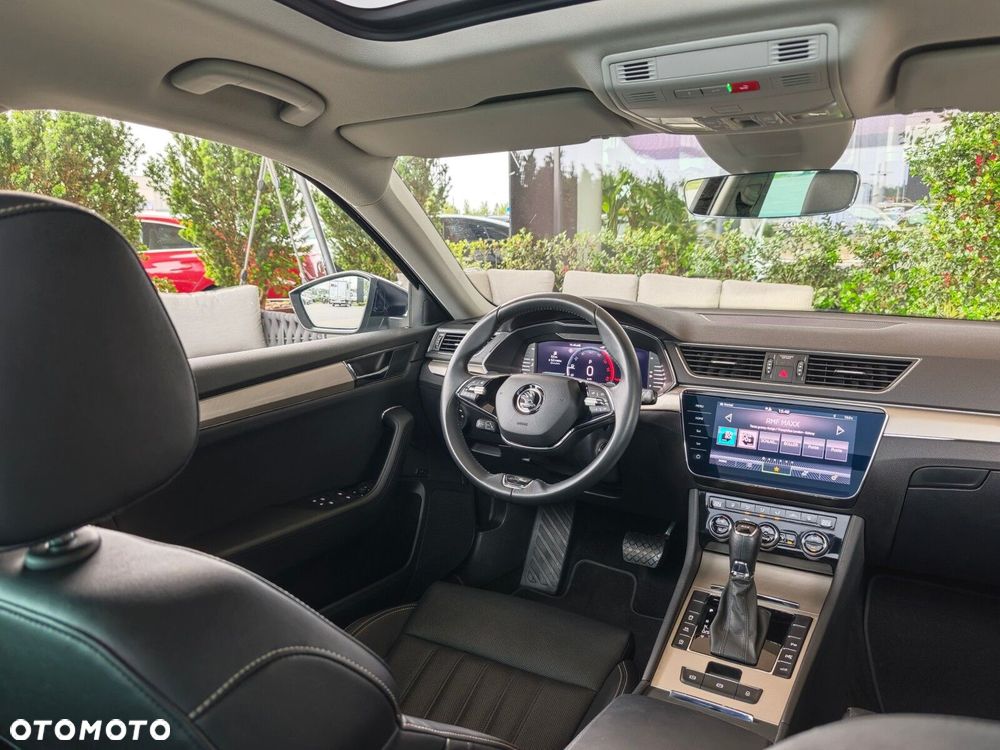 Skoda Superb 2.0 TDI SCR 4x4 L&K DSG - 18