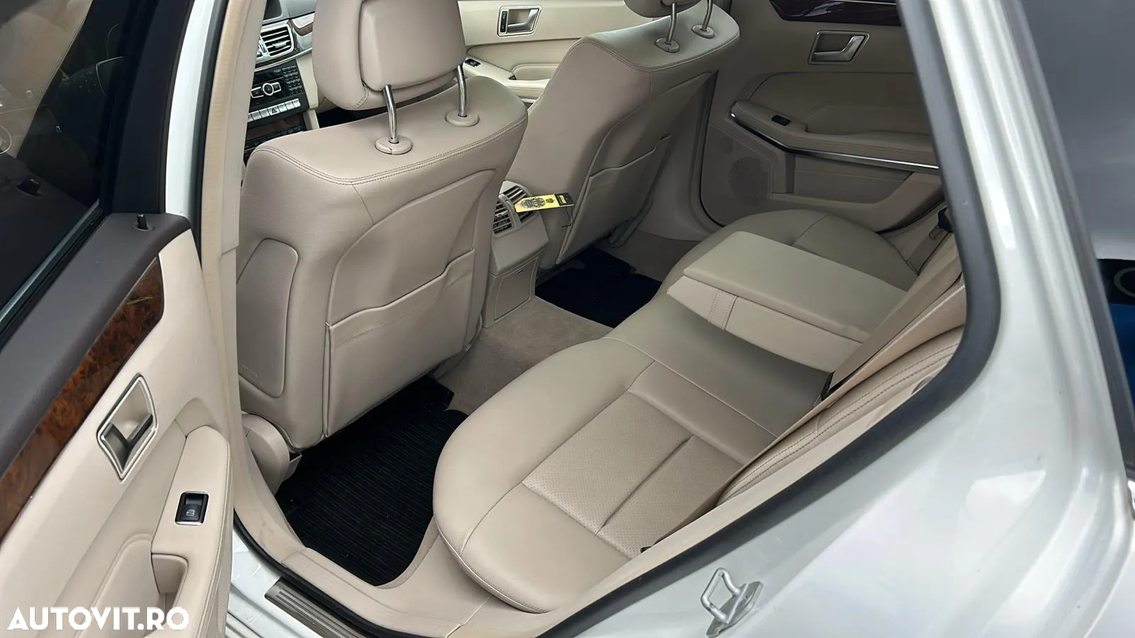 Mercedes-Benz E 250 CDI 4Matic - 3
