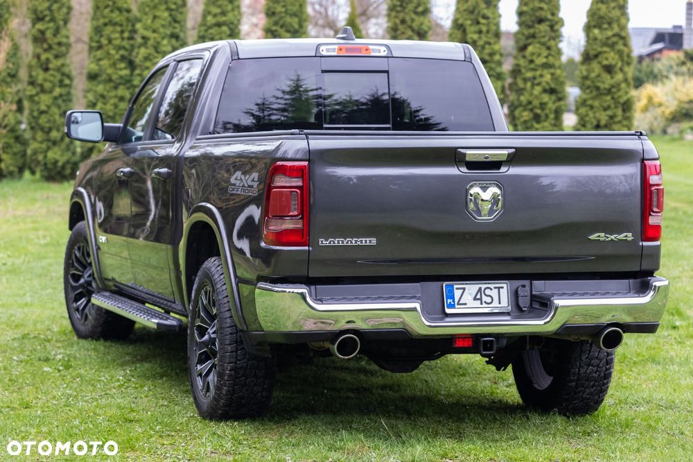 RAM 1500 5.7 Quad Cab Longbed Laramie Chrome - 11