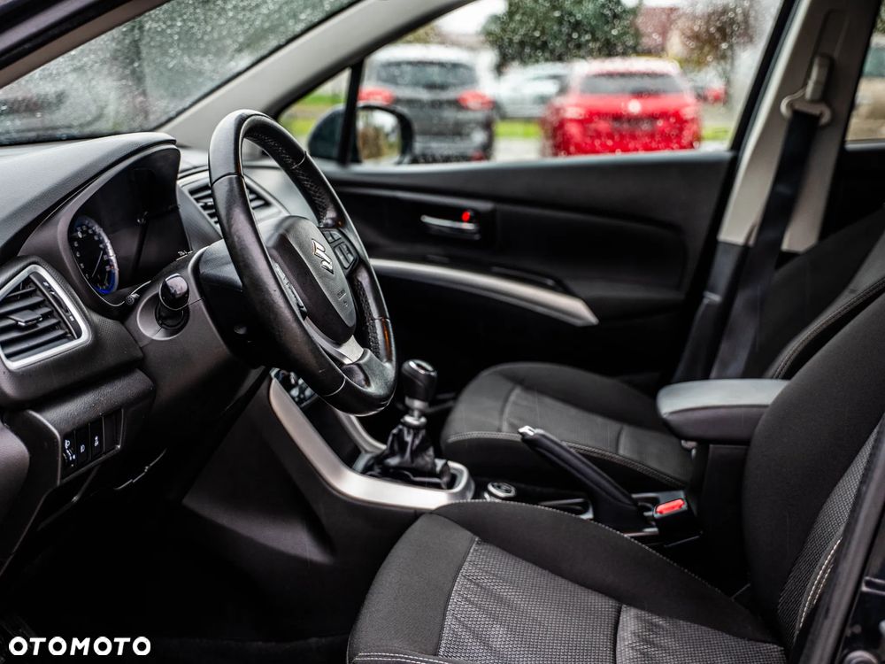Suzuki SX4 S-Cross 1.6 DDiS Allgrip Comfort+ - 27