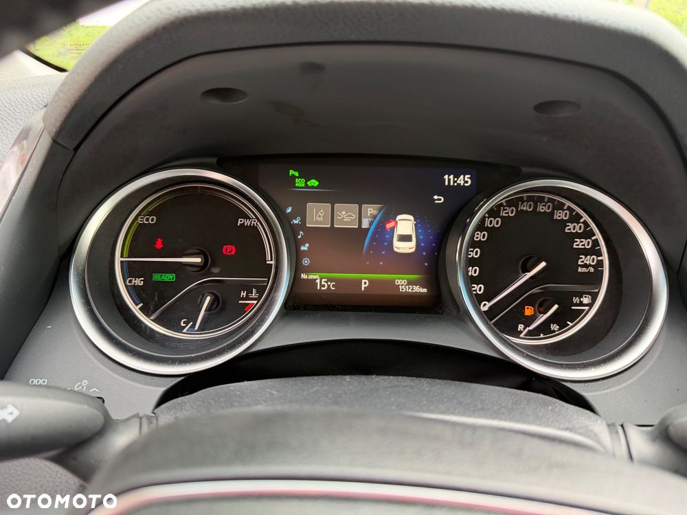 Toyota Camry 2.5 Hybrid Comfort CVT - 24