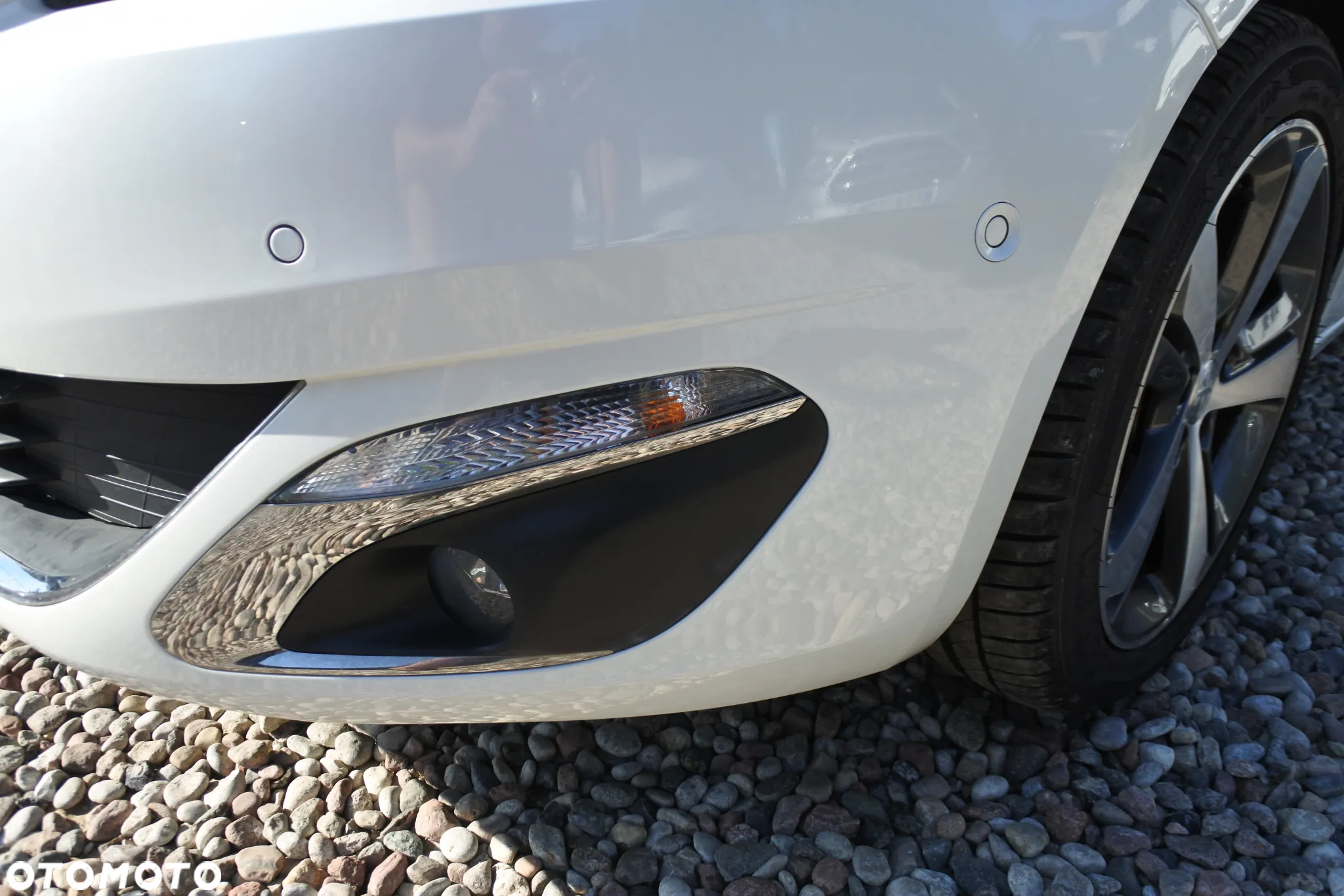 Peugeot 308 PureTech 130 EAT8 Allure - 26