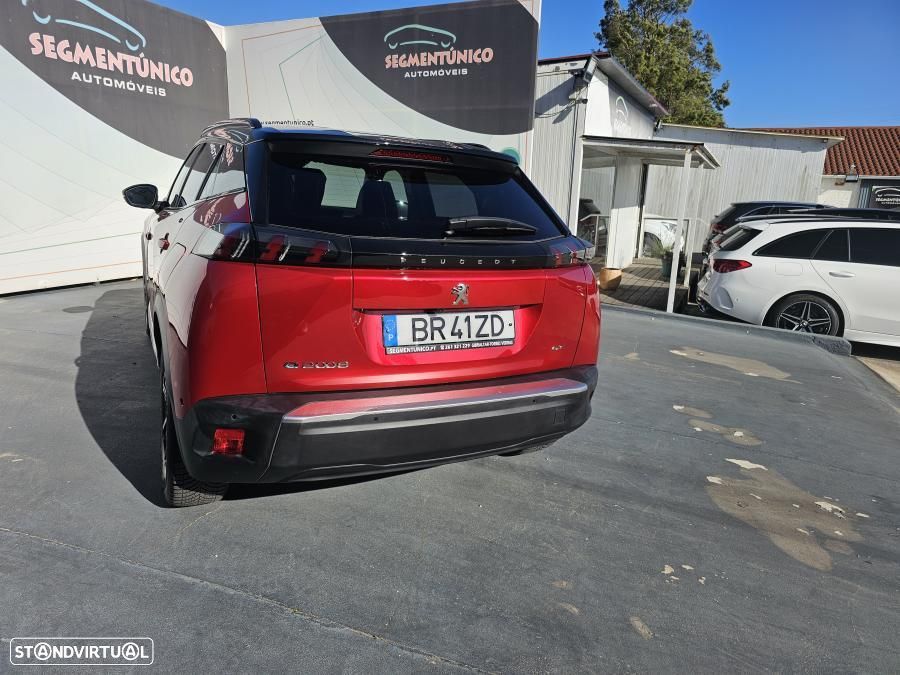 Peugeot e-2008 50 kWh GT - 12