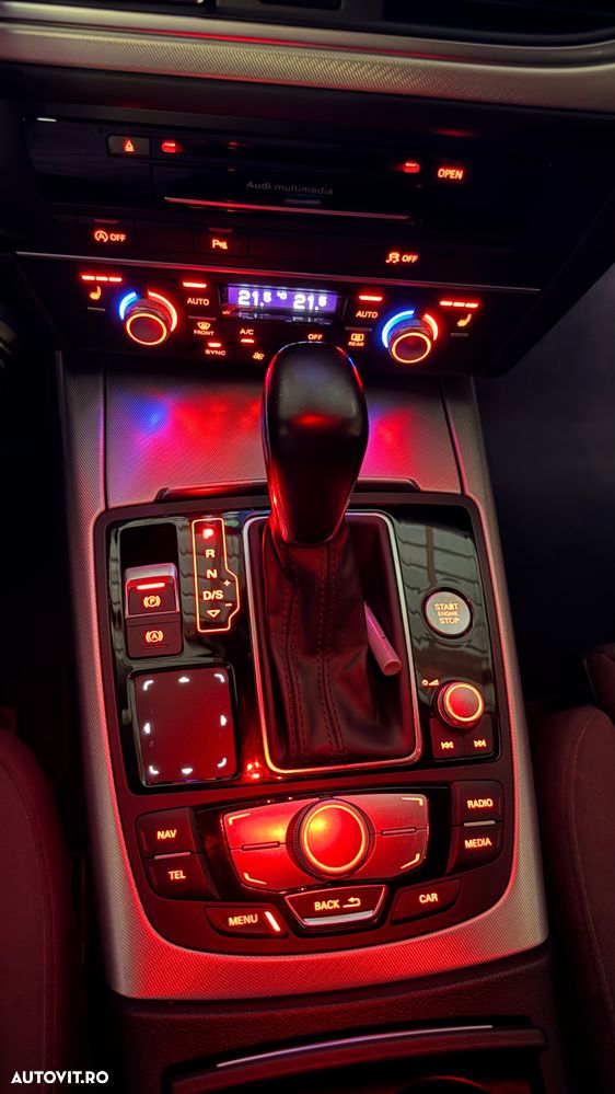 Audi A6 2.0 TDI Ultra DPF S tronic - 37