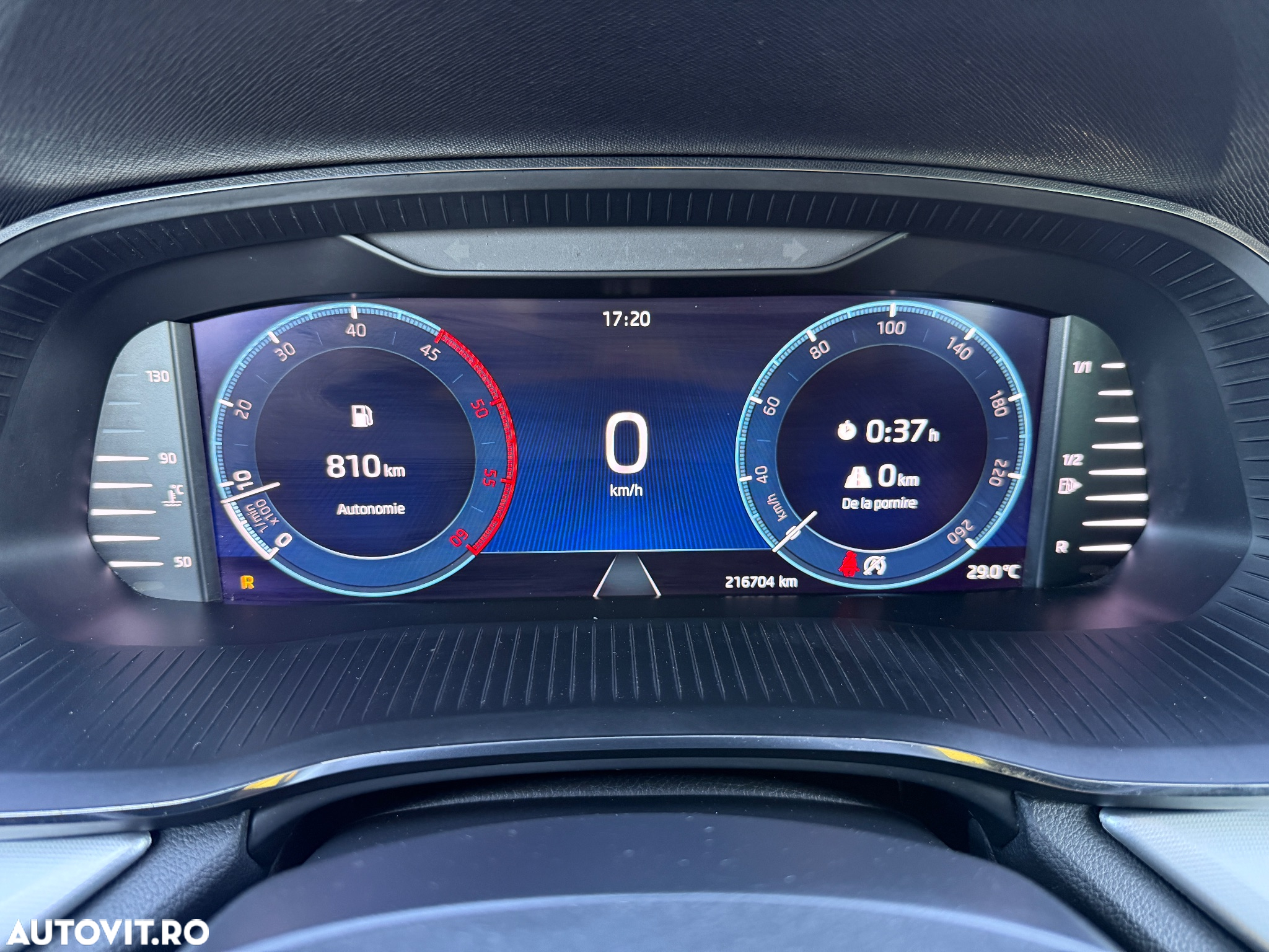 Skoda Octavia 2.0 TDI DSG Style - 6