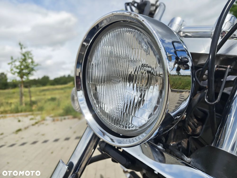 Yamaha V Star - 16