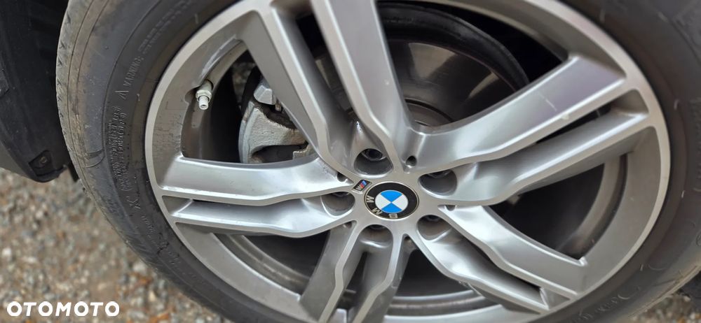 BMW X1 sDrive18d Advantage - 9