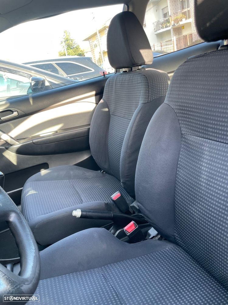 Honda Civic 1.4 LS - 8