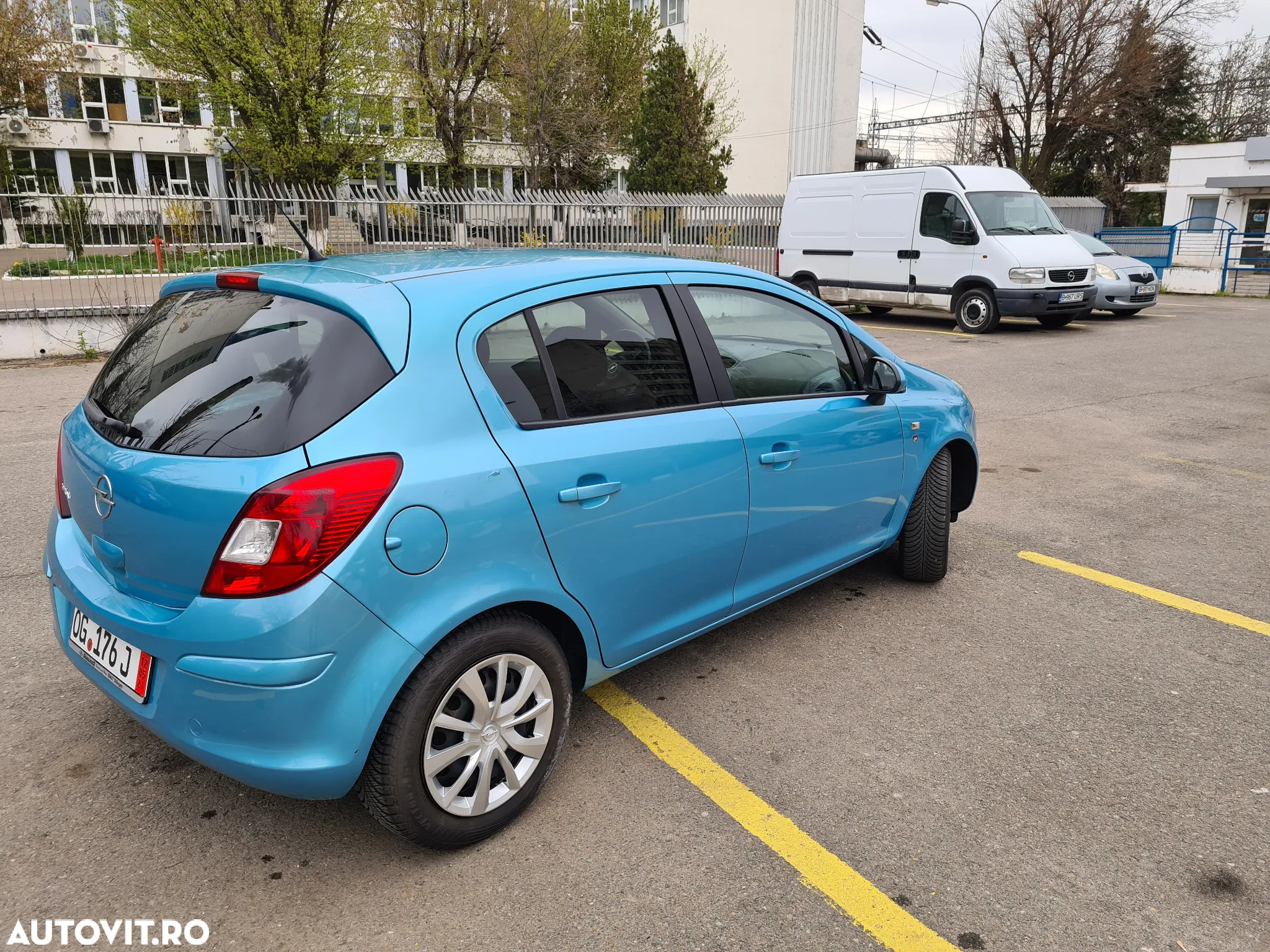 Opel Corsa 1.4 ECOTEC Color Edition - 9
