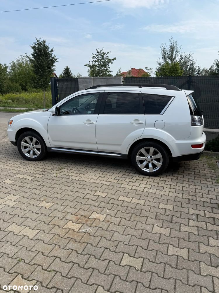 Mitsubishi Outlander 2.2 DID Intense + EU5 - 5